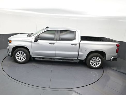 Used 2022 Chevrolet Silverado 1500 Custom image 14