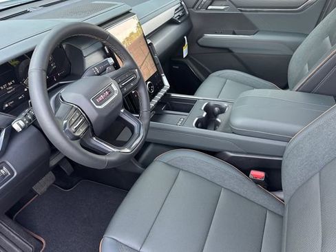 New 2026 GMC Acadia AT4 image 10