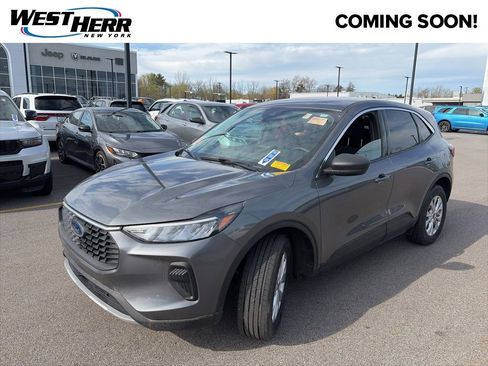 Used 2023 Ford Escape Active image 4