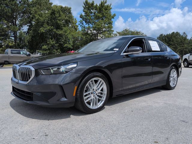 Used 2024 BMW 530i RWD image 8