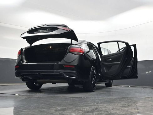 Used 2025 Nissan Sentra SR w/ Midnight Edition FWD image 51