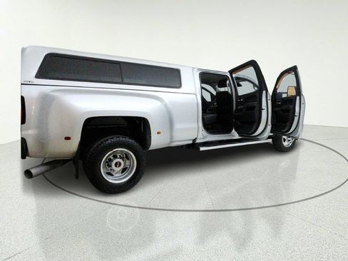 Used 2019 GMC Sierra 3500 Denali AWD/4WD image 14