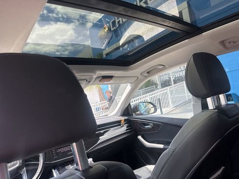 Used 2019 Audi Q8 Premium Plus w/ Premium Plus image 16