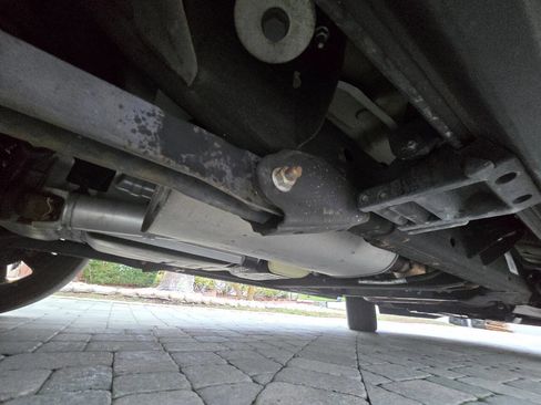 Used 2015 GMC Yukon Denali w/ Premium Package image 65