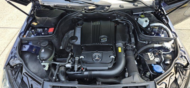 Used 2014 Mercedes-Benz C 250 Coupe image 36