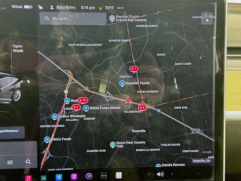 Used 2018 Tesla Model 3 Long Range image 19