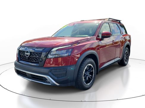 Certified 2024 Nissan Pathfinder Rock Creek AWD/4WD image 3