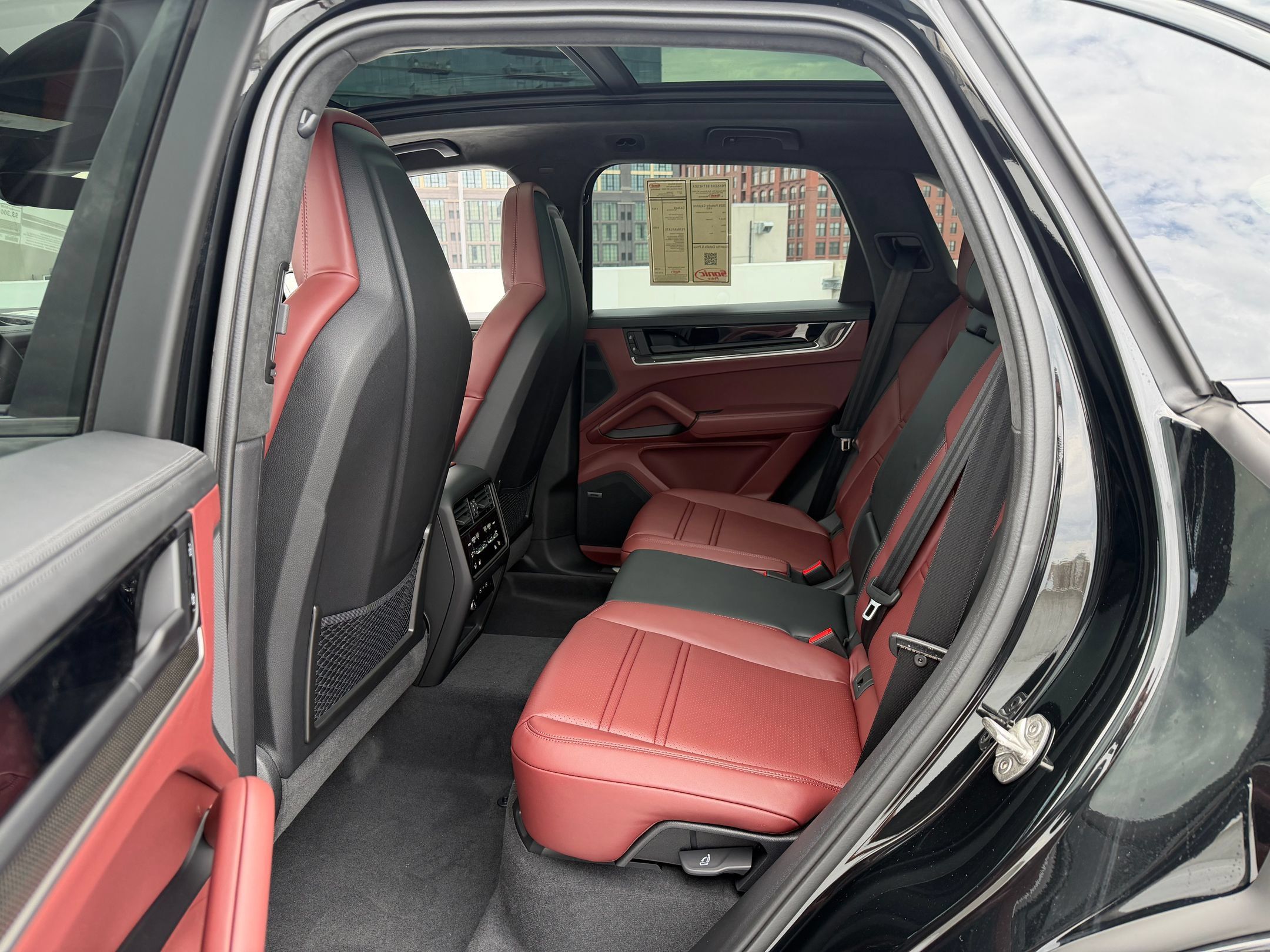 Certified 2026 Porsche Cayenne AWD/4WD image 21