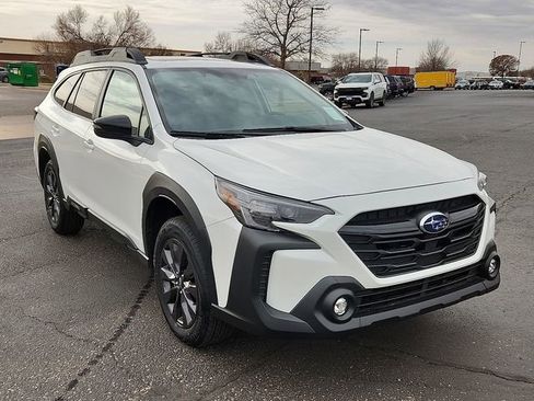 Certified 2025 Subaru Outback Onyx Edition image 6