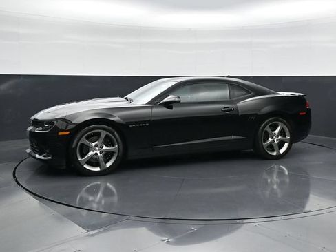 Used 2014 Chevrolet Camaro SS w/ RS Package RWD image 6