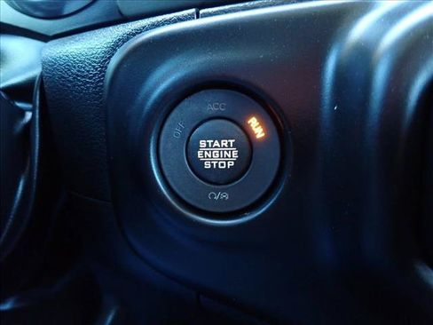 Used 2023 Jeep Wrangler Unlimited Sport AWD/4WD image 21