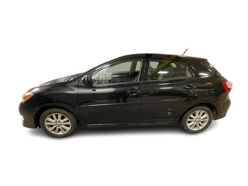 Used 2010 Toyota Matrix image 7
