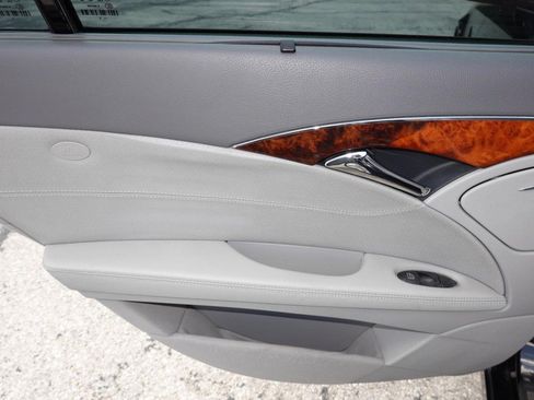 Used 2006 Mercedes-Benz E 350 Sedan image 20