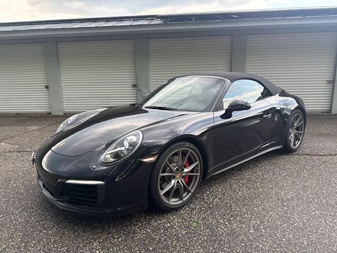 Certified 2017 Porsche 911 Carrera 4S AWD/4WD image 8