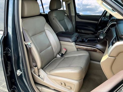 Used 2020 Chevrolet Tahoe LT image 31