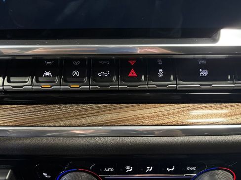 Used 2025 Chevrolet Silverado 1500 LT w/ Work Truck Package image 38