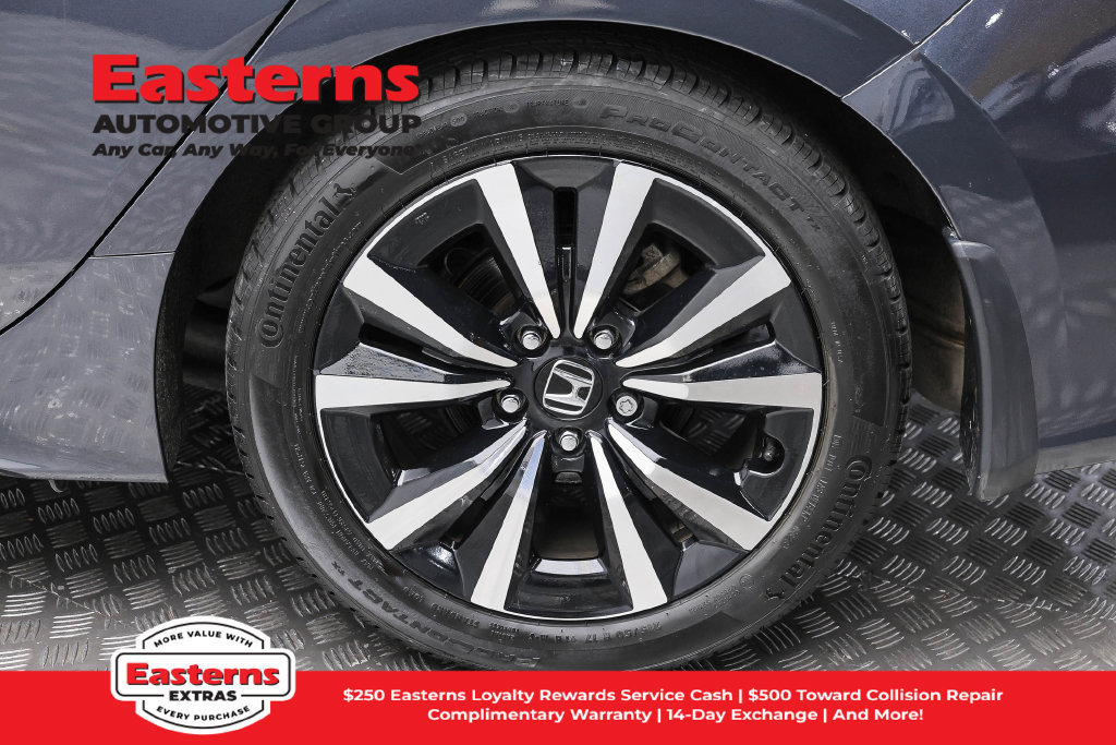 Used 2024 Honda Civic EX-L image 9