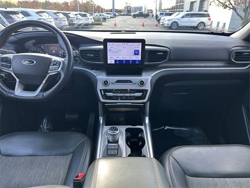 Certified 2022 Ford Explorer Timberline image 15