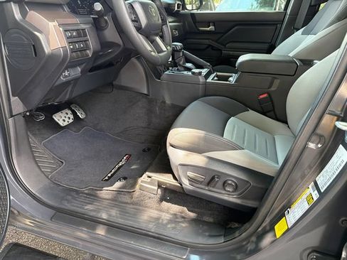 Used 2024 Toyota Tacoma TRD Sport w/ TRD Sport Upgrade Package RWD image 9
