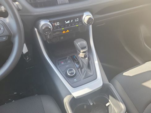 Certified 2024 Toyota RAV4 LE AWD/4WD image 20