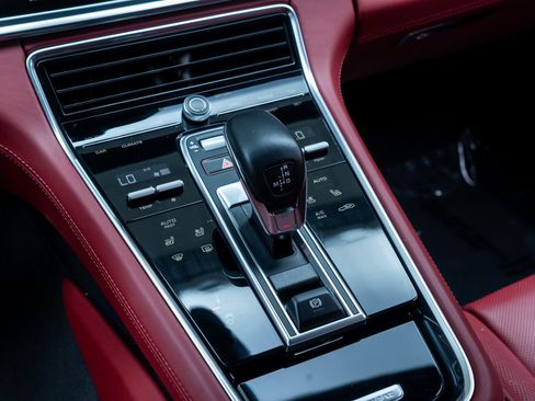 Used 2022 Porsche Panamera Turbo S Executive AWD/4WD image 16