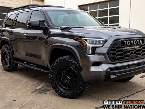 Used 2025 Toyota Sequoia TRD Pro AWD/4WD image 1