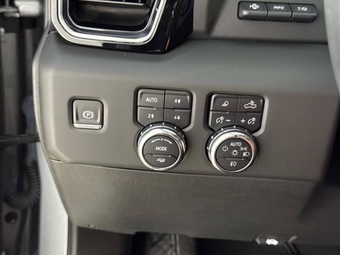 Used 2024 GMC Sierra 1500 Denali w/ Denali Reserve Package AWD/4WD image 31