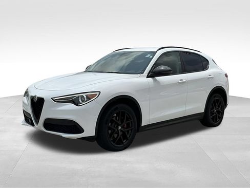 Used 2019 Alfa Romeo Stelvio w/ Nero Edizione RWD image 2
