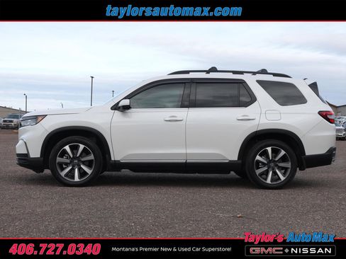 Used 2025 Honda Pilot Elite image 48