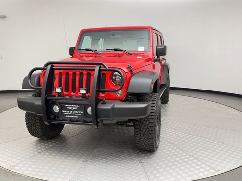 Used 2015 Jeep Wrangler Unlimited Sport w/ Connectivity Group image 7