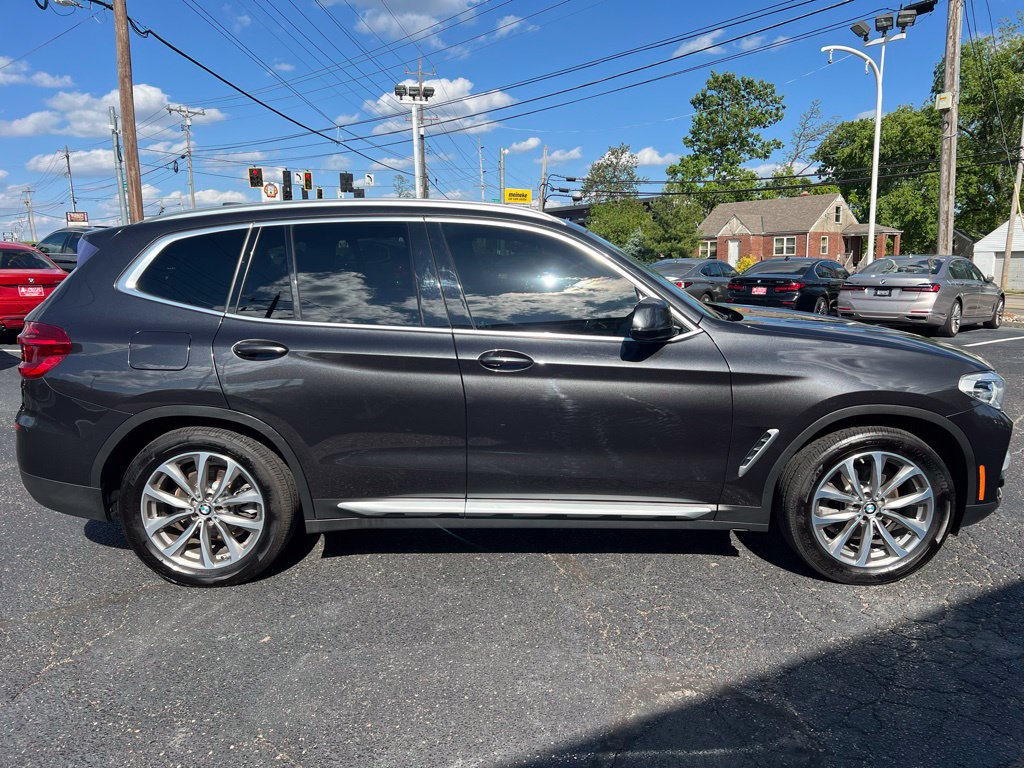 Used 2019 BMW X3 xDrive30i w/ Premium Package AWD/4WD image 5