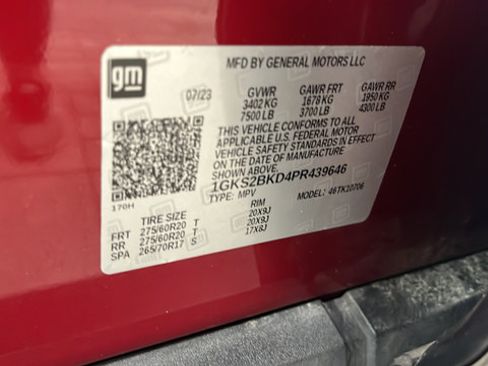 Used 2023 GMC Yukon SLT w/ SLT Premium Package AWD/4WD image 32