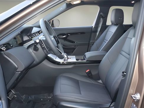 New 2026 Land Rover Range Rover Evoque Dynamic SE AWD/4WD image 12