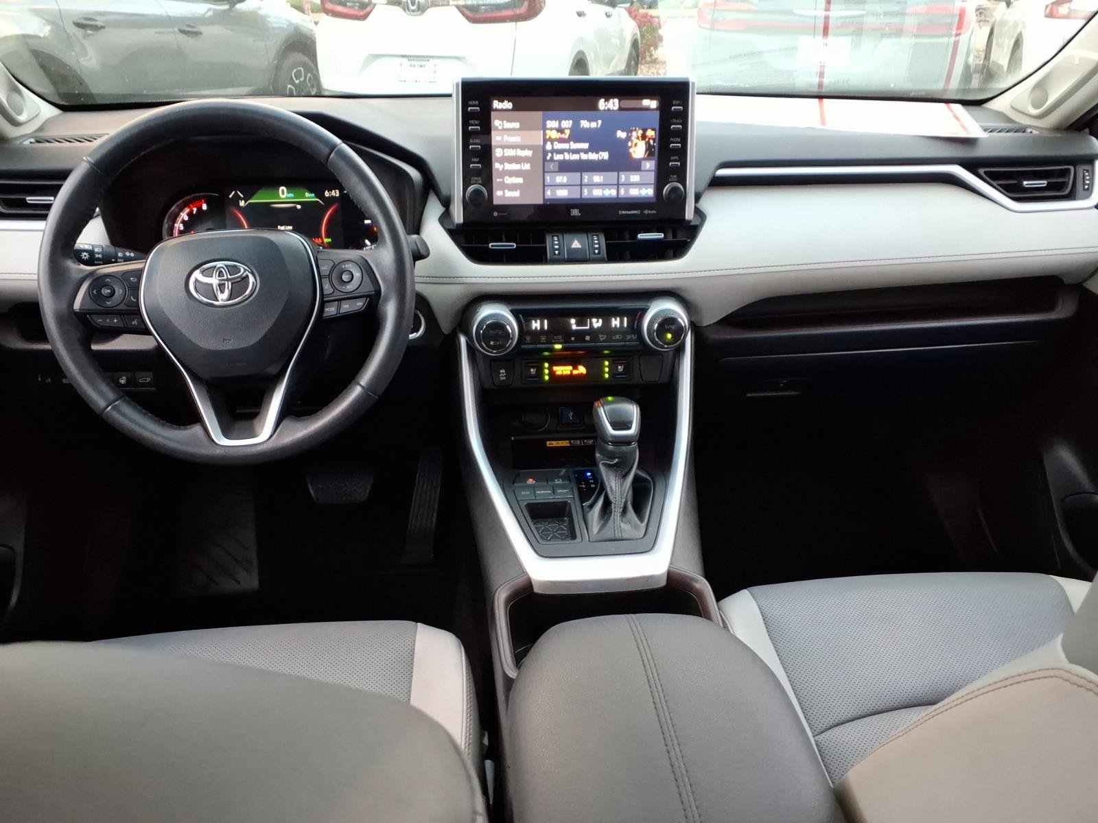 Certified 2022 Toyota RAV4 Limited FWD image 11