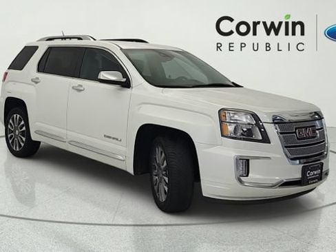 Used 2017 GMC Terrain Denali FWD image 8