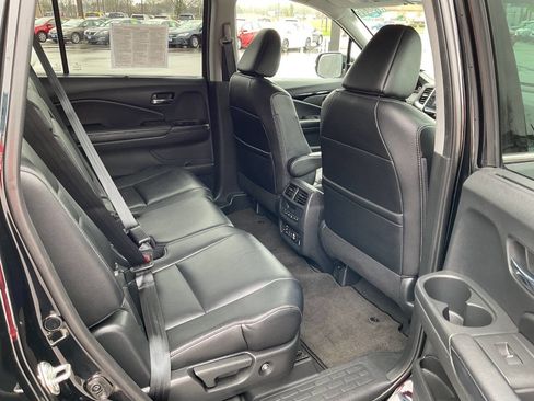 Used 2016 Honda Pilot Touring image 41