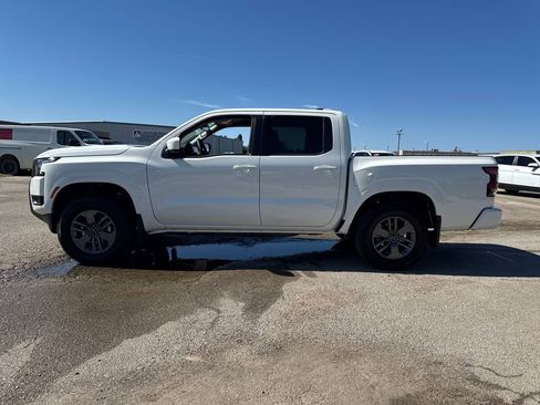 New 2026 Nissan Frontier SV w/ All-Weather Content Package image 2