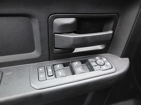 New 2026 RAM 2500 Tradesman AWD/4WD image 18