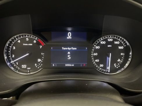 Used 2020 Cadillac XT4 Premium Luxury w/ Enhanced Visibility Package image 24