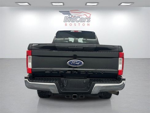 Used 2018 Ford F350 XL image 5