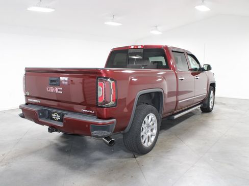 Used 2016 GMC Sierra 1500 Denali w/ Enhanced Driver Alert Package AWD/4WD image 9