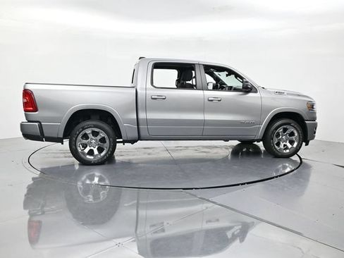 Used 2025 RAM 1500 Big Horn AWD/4WD image 2