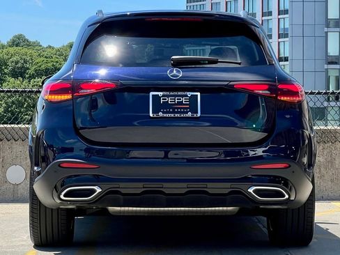 Used 2023 Mercedes-Benz GLC 300 4MATIC image 6