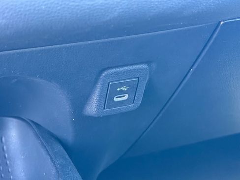 Used 2023 Toyota Corolla LE w/ Carpet Mat Package (TMS) FWD image 17