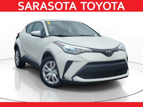 Used 2021 Toyota C-HR LE FWD image 1