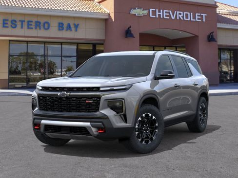New 2027 Chevrolet Traverse Z71 w/ Driver Confidence Package AWD/4WD image 6