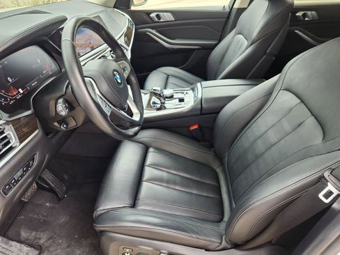 Used 2019 BMW X7 xDrive40i w/ Cold Weather Package image 13