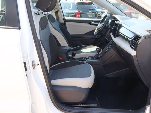 Used 2025 Volkswagen Taos S AWD/4WD image 22