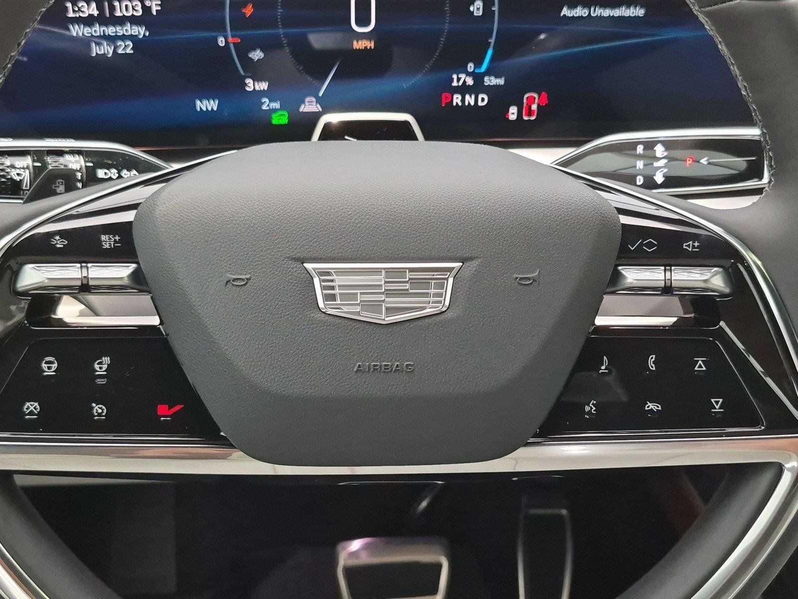 New 2027 Cadillac Vistiq Sport w/ LPO, Floor Liner Package AWD/4WD image 17