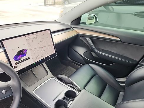 Used 2021 Tesla Model 3 Long Range image 6